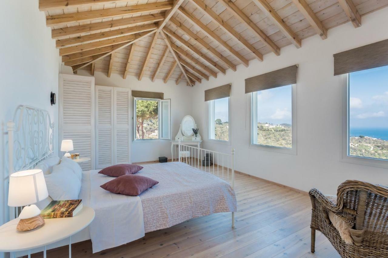 סקופלוס טאון Villa Savvina מראה חיצוני תמונה